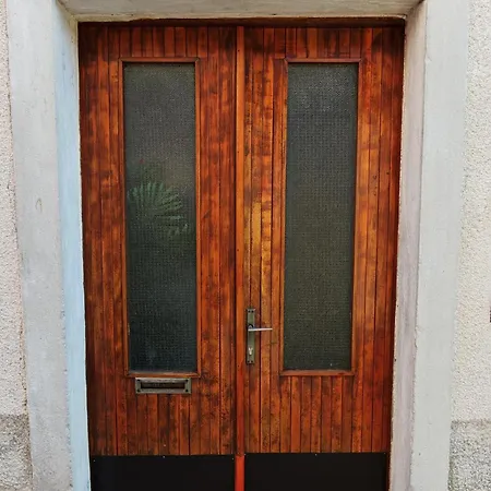 New & Freshly Renovated Luanna Apartament Koper